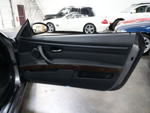 Used 2009 BMW 328i Convertible RWD image 26