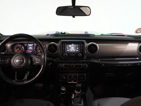 Used 2019 Jeep Wrangler Unlimited Sport S image 14