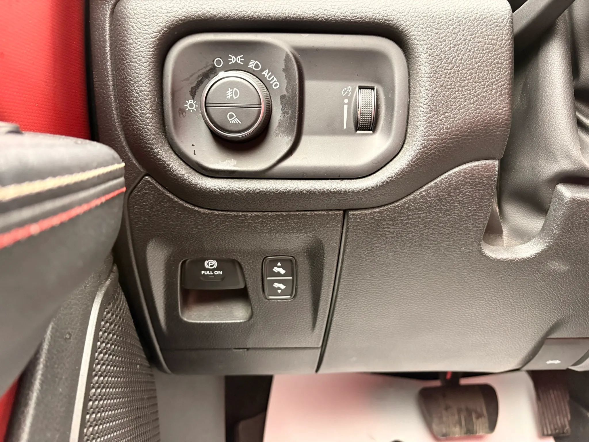 Used 2024 RAM 1500 Rebel w/ Rebel Level 1 Equipment Group AWD/4WD image 32