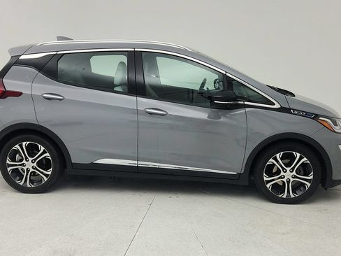 Certified 2019 Chevrolet Bolt Premier w/ Infotainment Package FWD image 8