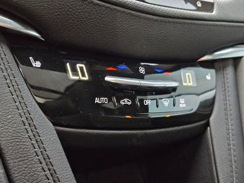 New 2025 Cadillac XT6 Luxury image 20