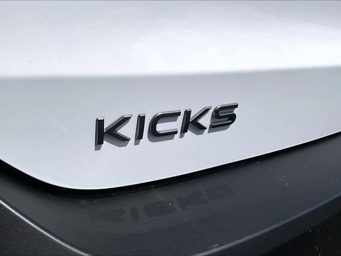New 2026 Nissan Kicks S FWD image 15