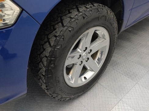 Used 2017 RAM 1500 Express w/ Express Value Package image 31