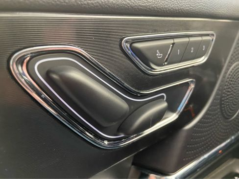 Used 2025 Lincoln Corsair Grand Touring image 43