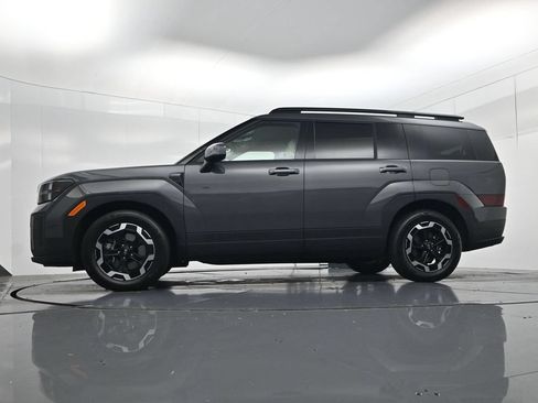 Used 2025 Hyundai Santa Fe SEL FWD image 41