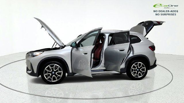 Used 2026 BMW X1 xDrive28i w/ Technology Package AWD/4WD image 14