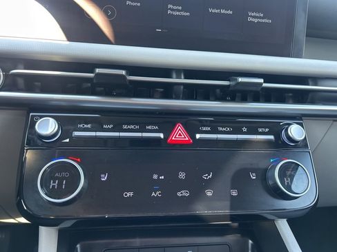 Used 2025 Hyundai Tucson SEL image 21