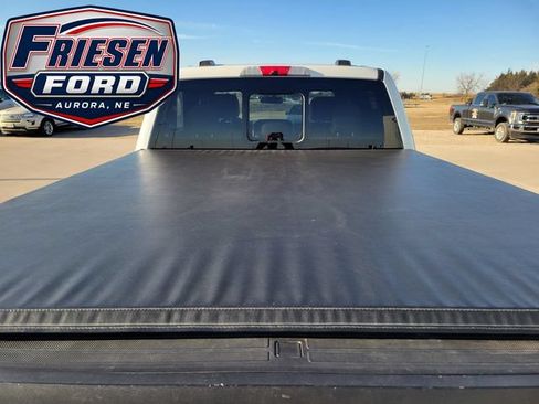Used 2021 Ford F150 Lariat w/ Equipment Group 502A High AWD/4WD image 8