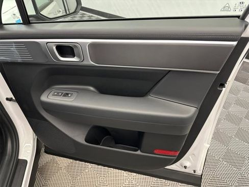 New 2026 Hyundai Santa Fe SE image 14