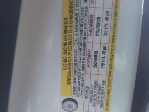 Used 2020 Tesla Model X Long Range image 10