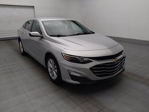 Used 2020 Chevrolet Malibu LT FWD image 13