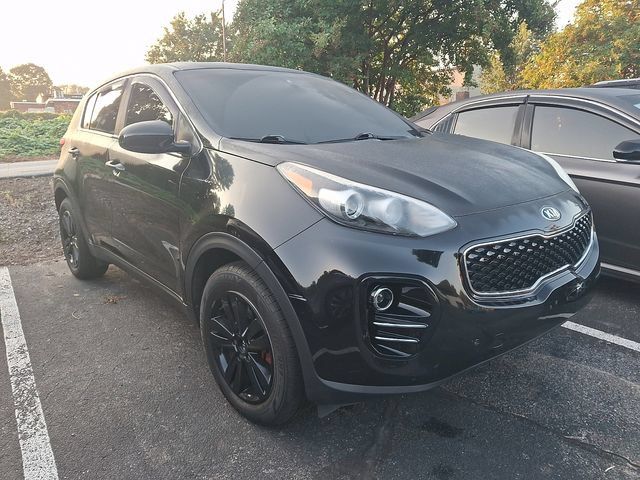 Used 2018 Kia Sportage LX AWD/4WD image 3