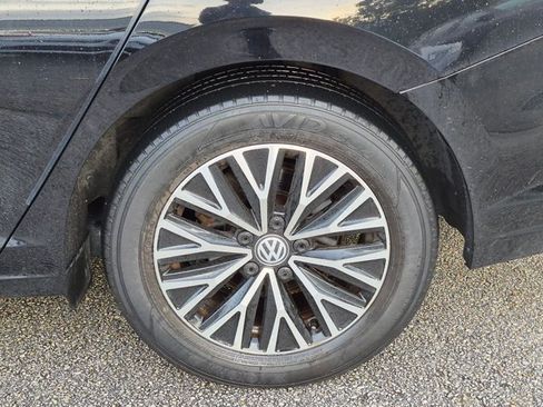 Used 2021 Volkswagen Jetta S w/ Driver Assistance Package FWD image 14
