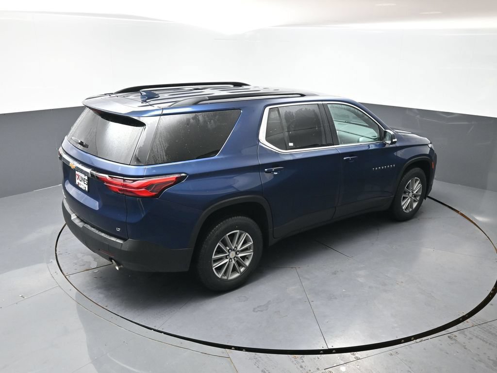 Used 2023 Chevrolet Traverse LT w/ LPO, Floor Liner Package AWD/4WD image 44