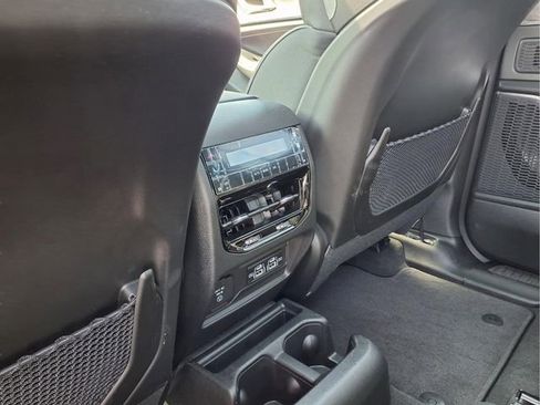 New 2025 Jeep Grand Cherokee L Overland w/ Advanced Protech Group III AWD/4WD image 13