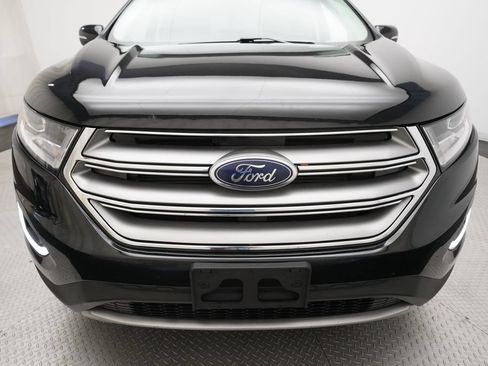 Used 2015 Ford Edge Titanium w/ Equipment Group 301A AWD/4WD image 24