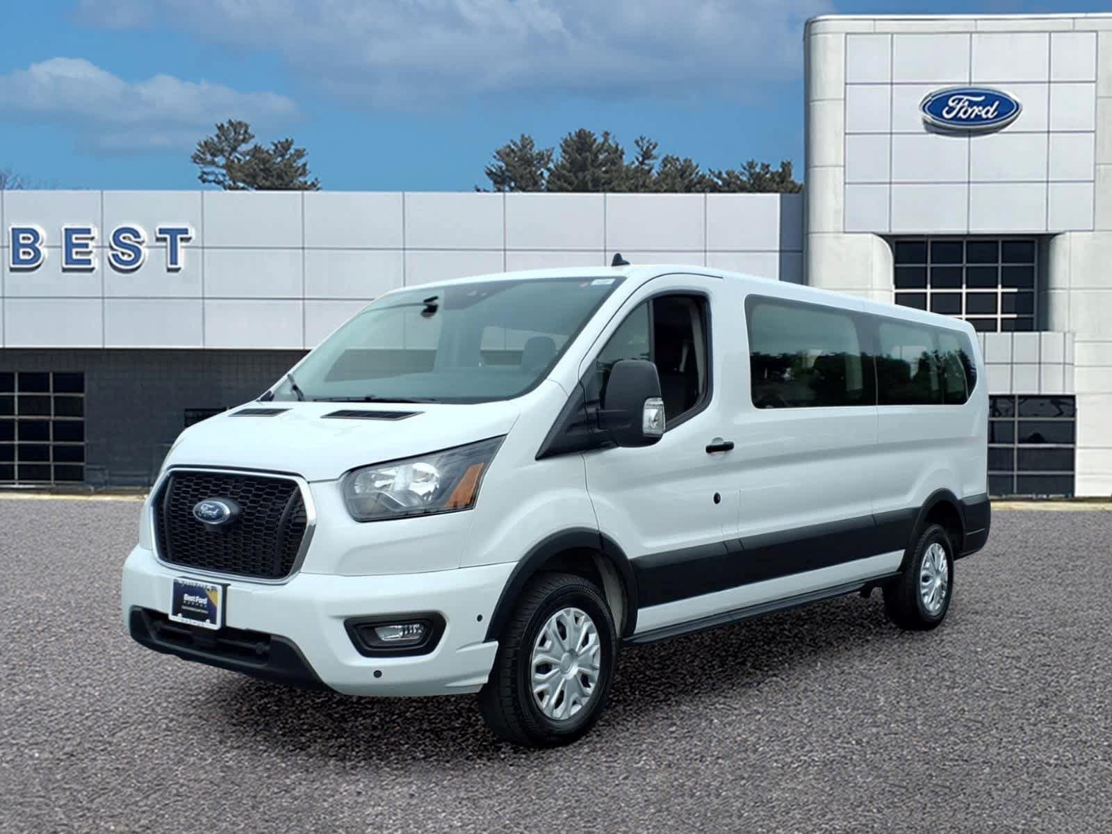 Used 2025 Ford Transit 350 XLT RWD image 1