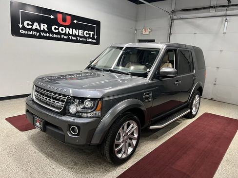Used 2016 Land Rover LR4 HSE image 3