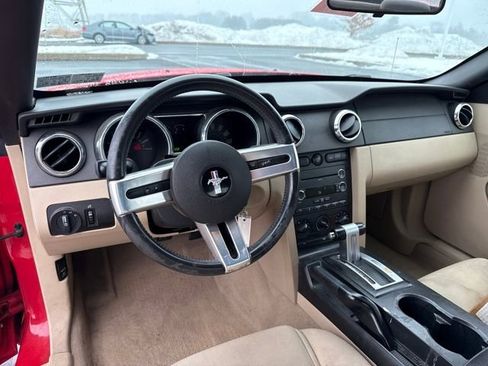 Used 2008 Ford Mustang Deluxe image 14