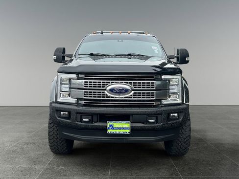 Used 2019 Ford F450 Platinum w/ Platinum Ultimate Package image 2