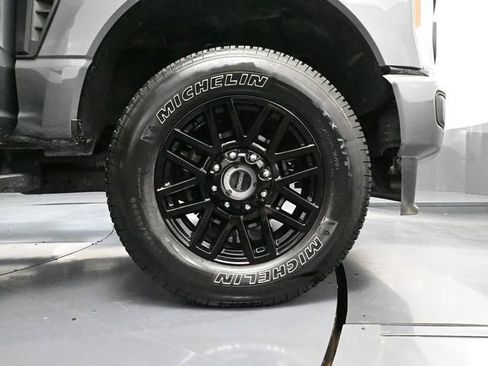 Used 2023 Ford F350 XLT w/ XLT Premium Package image 18