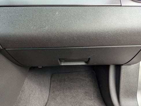 Used 2008 Ford Mustang GT RWD image 33