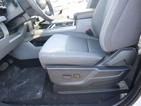 New 2026 Ford F250 XLT w/ Tremor Off-Road Package image 10