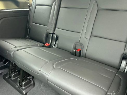 New 2026 GMC Yukon XL Denali w/ Sun & Power Step Package AWD/4WD image 12