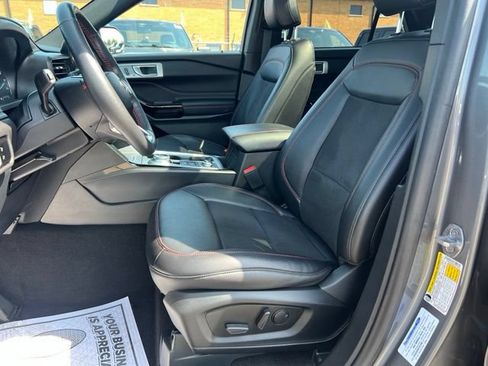 Certified 2024 Ford Explorer ST-Line w/ Class IV Trailer Tow Package AWD/4WD image 20