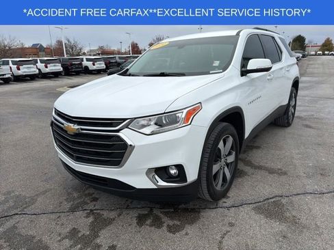 Used 2020 Chevrolet Traverse LT w/ LT Premium Package image 5