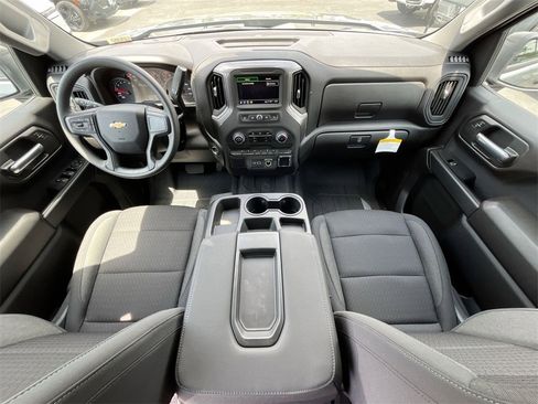 New 2025 Chevrolet Silverado 1500 Custom image 20