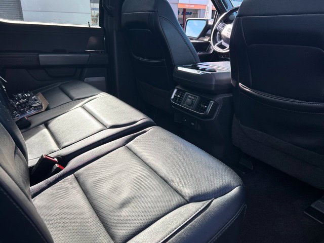 Used 2022 Ford F150 Lariat w/ Equipment Group 502A High AWD/4WD image 16