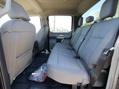 Used 2022 Ford F250 XLT w/ XLT Premium Package AWD/4WD image 8