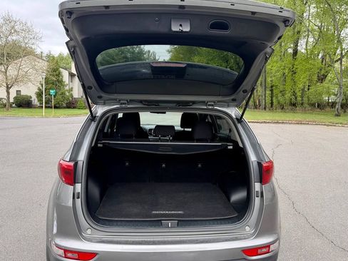 Used 2018 Kia Sportage LX AWD/4WD image 10