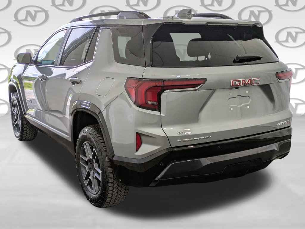 New 2026 GMC Terrain AT4 AWD/4WD image 32