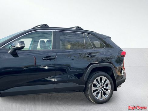 Certified 2023 Toyota RAV4 XLE Premium FWD image 10