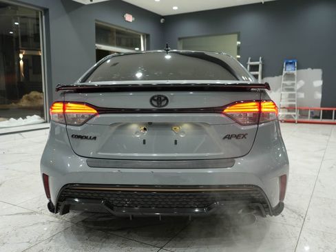 Used 2021 Toyota Corolla XSE image 3