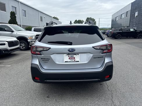 Certified 2024 Subaru Outback Onyx Edition AWD/4WD image 18
