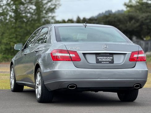 Used 2010 Mercedes-Benz E 350 Sedan image 5