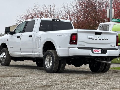 New 2026 RAM 3500 Big Horn image 5