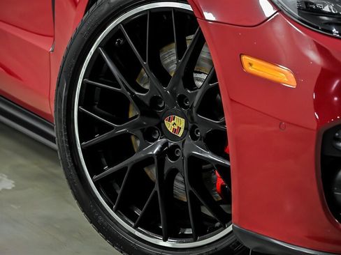 Used 2019 Porsche Panamera GTS AWD/4WD image 4