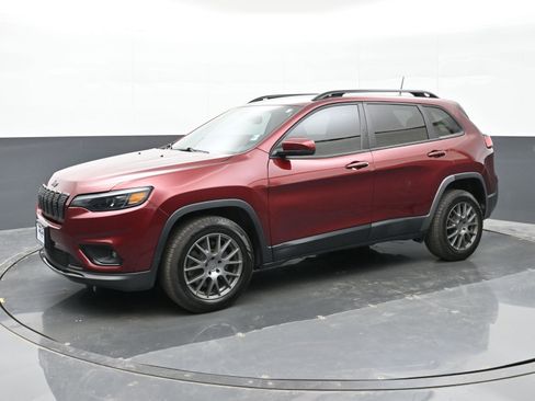 Used 2020 Jeep Cherokee Latitude Plus FWD image 8