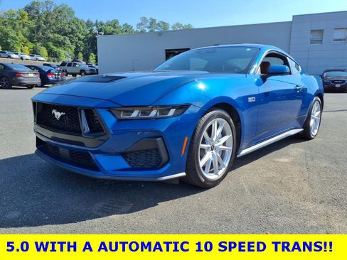 Used 2024 Ford Mustang GT Premium image 5