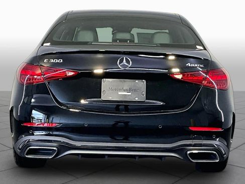 New 2026 Mercedes-Benz C 300 4MATIC Sedan image 4