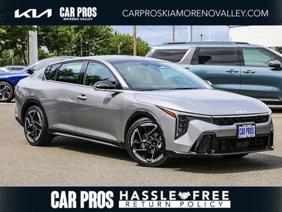 New 2025 Kia K4 GT-Line w/ GT-Line Sunroof Package