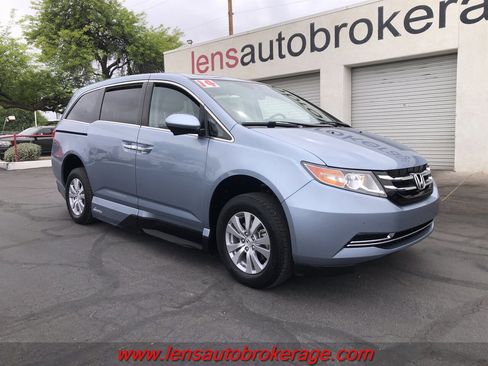 Used 2014 Honda Odyssey EX-L image 3