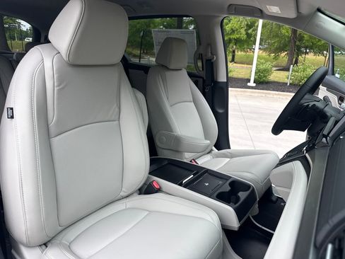 New 2026 Honda Odyssey EX-L image 33