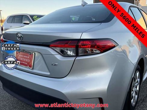 Certified 2025 Toyota Corolla LE image 10