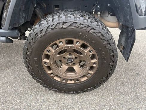 Used 2020 Jeep Gladiator Rubicon image 10