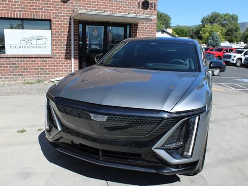 Used 2025 Cadillac Lyriq Sport AWD/4WD image 1